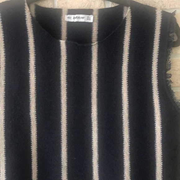 Zara Knit Cropped  sweater vest  Navy blue size S - Picture 2 of 5